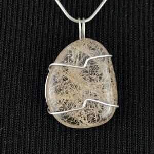 RUTILATED QUARTZ pendant necklace - sterling silver 16" - venus hair rutile oval